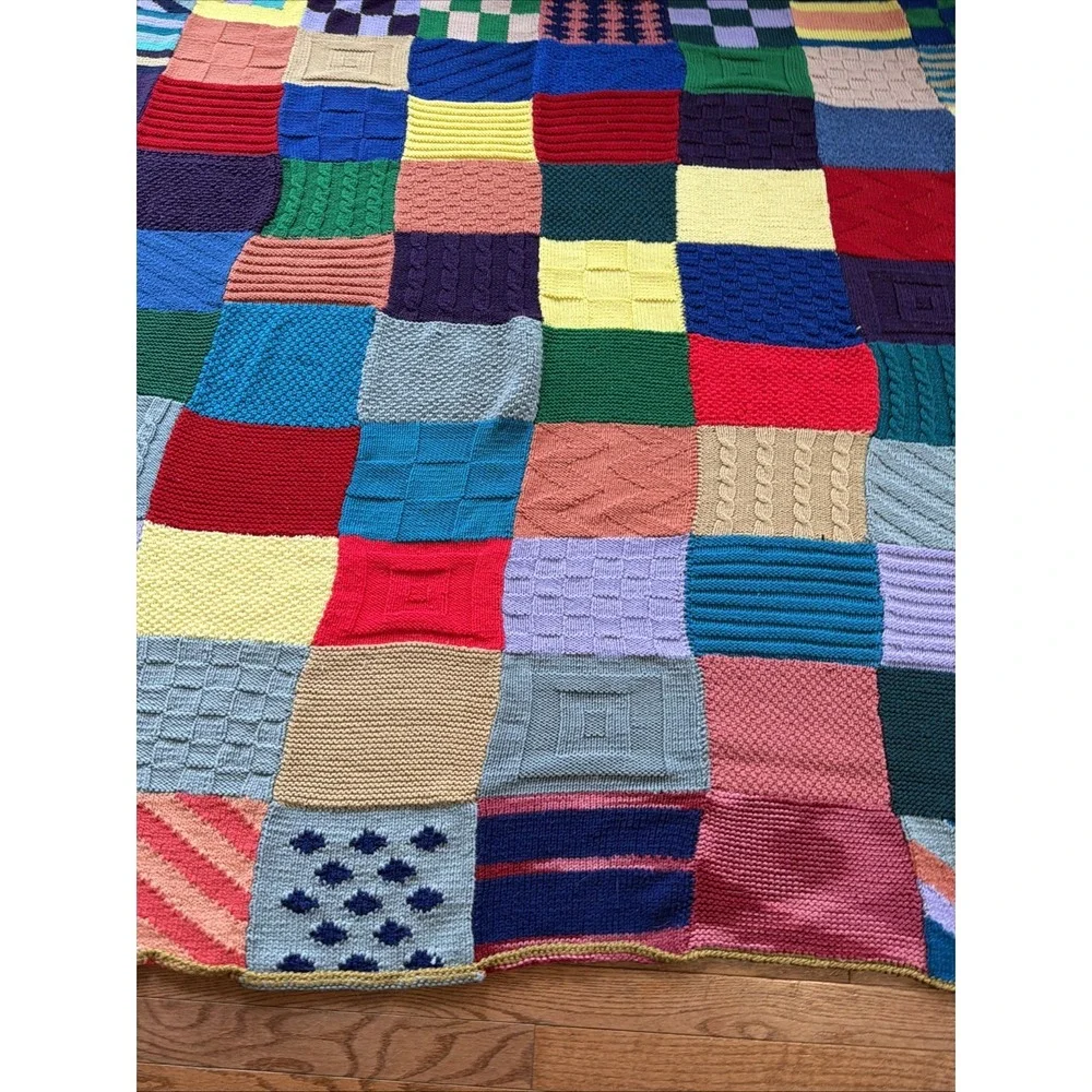 HANDMADE CROCHET GRANNY SQUARE AFGHAN/ THROW 74